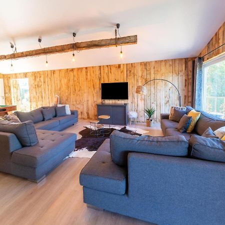Lush Chalet Near Lake Of B Tgenbach Wirtzfeld Екстер'єр фото