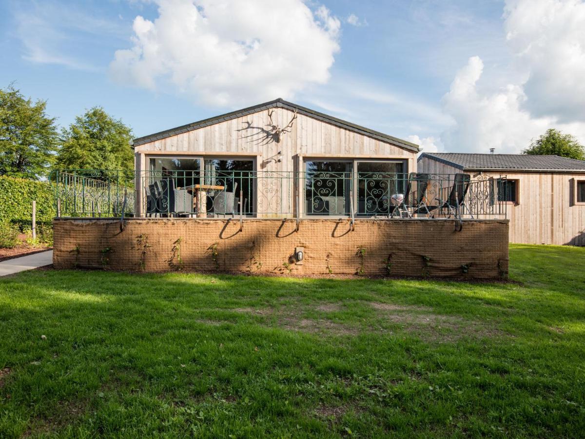 Lush Chalet Near Lake Of B Tgenbach Wirtzfeld Номер фото
